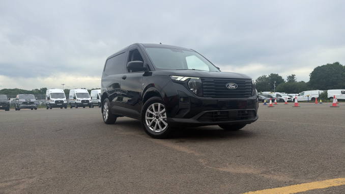 Ford Transit Courier Diesel 1.5 EcoBlue Trend Van - Image 31